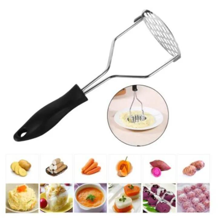 Ergonomic Stainless Steel Potato Masher – 1 Pc Kitchen Tool for Easy Mashing