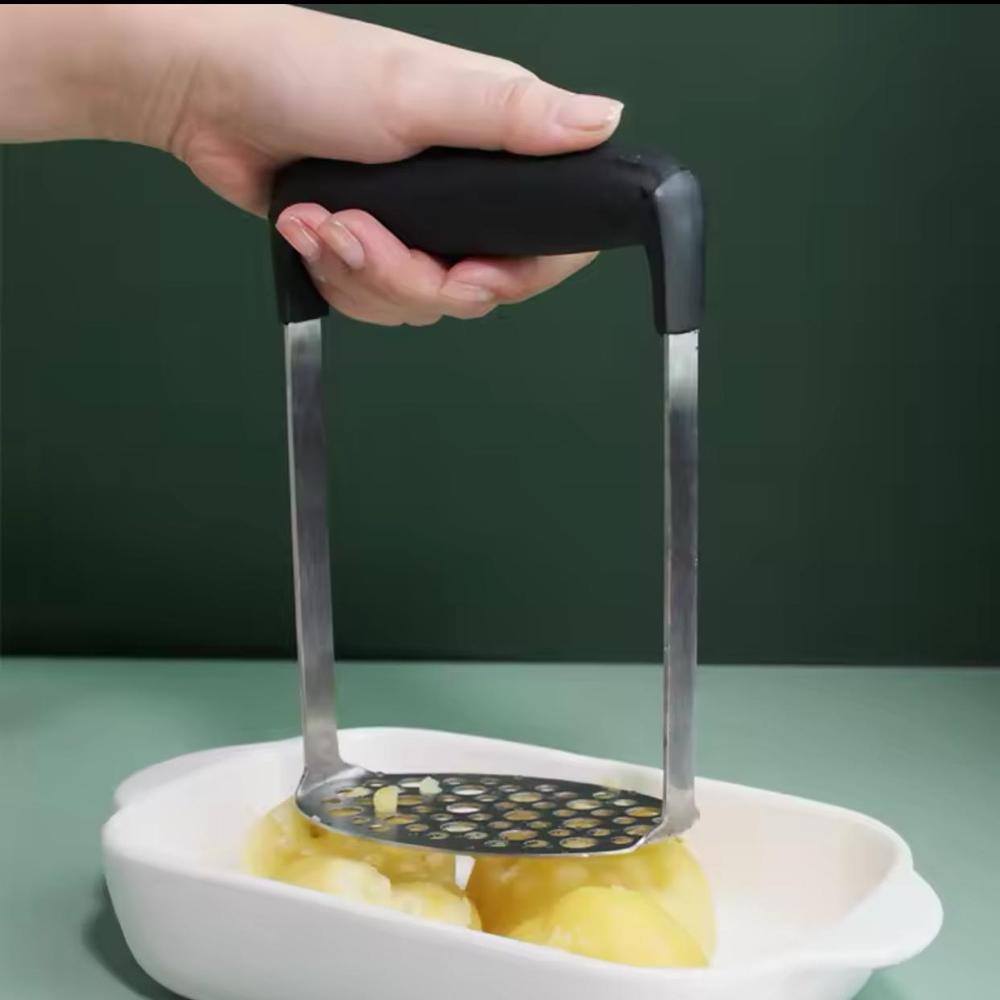 Multipurpose Foldable Mesher – Compact Kitchen Tool for Mashing & Mixing