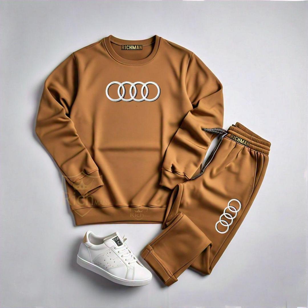 Brown Fleece Sweatshirt Track Suit for Men & Women – 2-piece plain comfort set with sweatshirt and trouser.