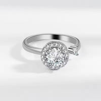 Elegant spinning ring for women – stylish, adjustable, and perfect for everyday wear or gifting.