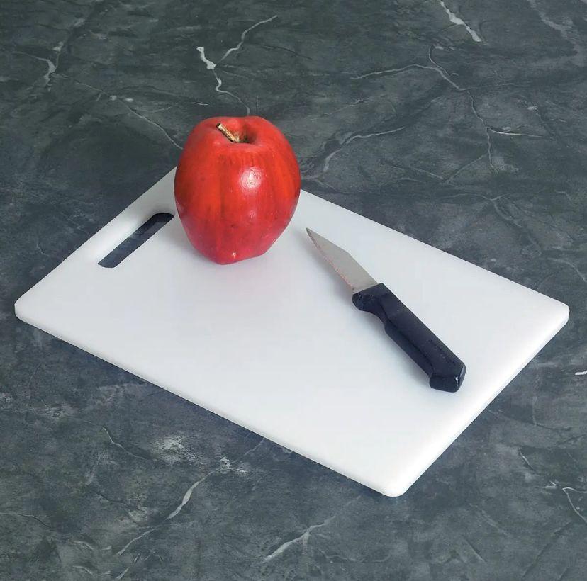 Solid Plastic Chopping/Cutting Board – Durable, Non-Slip & Easy to Clean Luxeloops