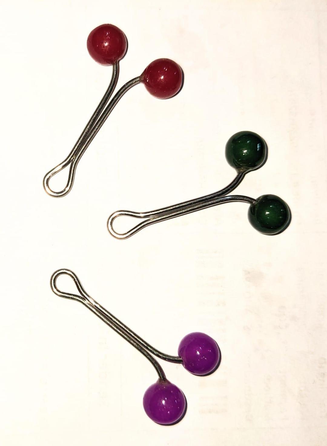 Set of 3 colorful metal hijab pins – durable, stylish & secure for daily hijab wear