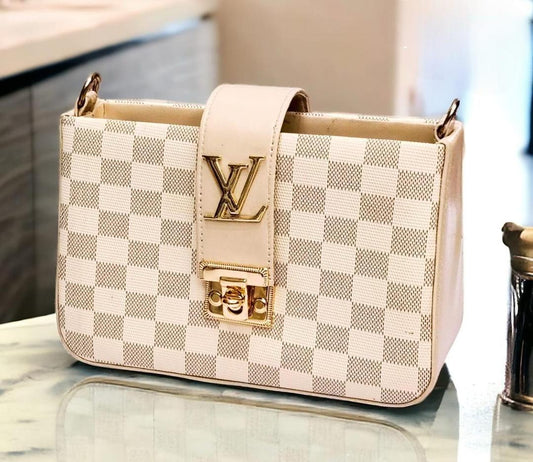 Stylish Girl’s Crossbody Bag with Adjustable Strap