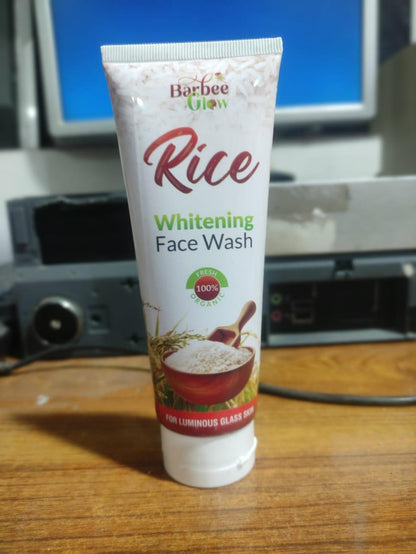 Whitening and Brightening Face Wash exfoliating cream for smooth and glowing skin